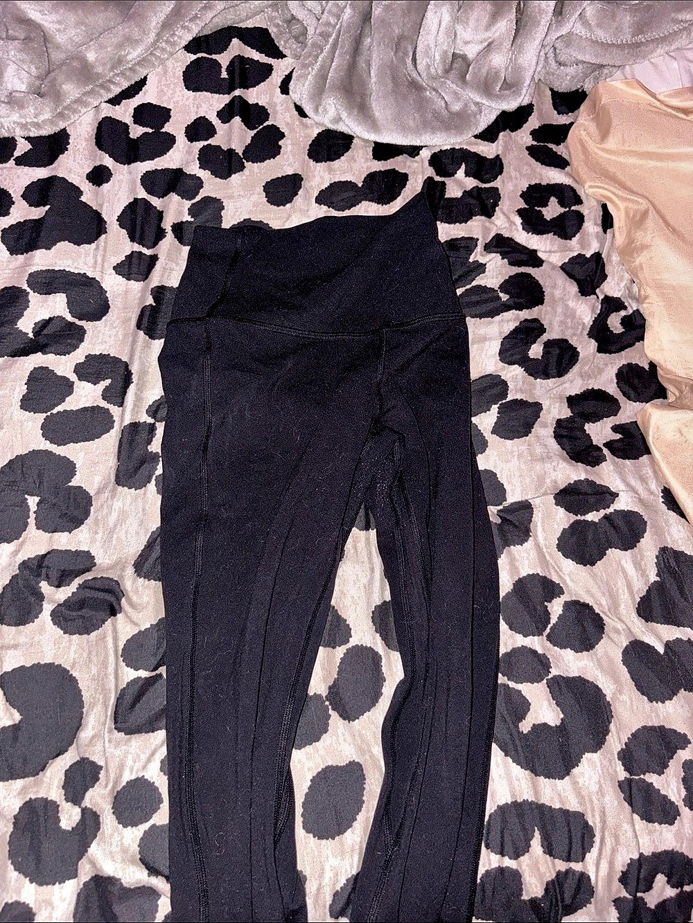 Lululemon Align High-Rise Pant Black flaired Leggings
